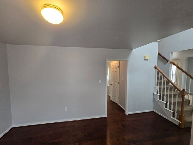 Foto del edificio - 3 bedroom home in Prince George