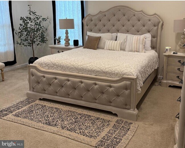 Foto del edificio - 15145 Leicestershire St