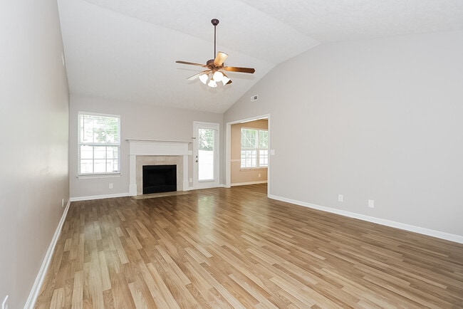 Foto del edificio - 3250 Prater Ct