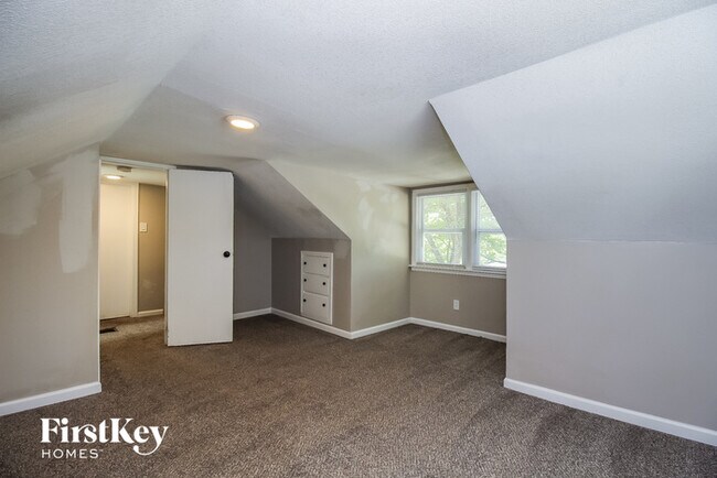 Foto del edificio - 5007 Halsey St