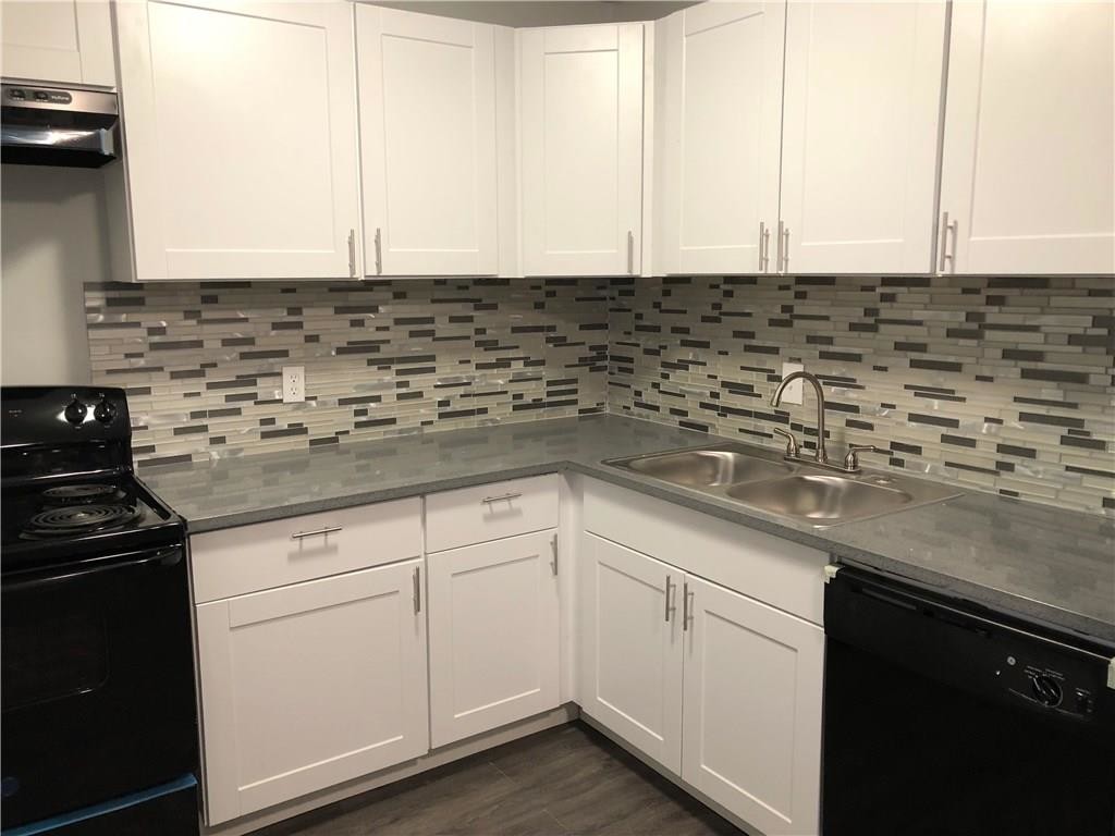 Primary Photo - 1240 W Avenue D