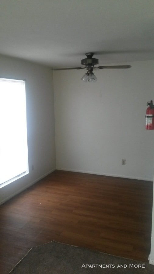 Building Photo - 611 Bracewood Cir