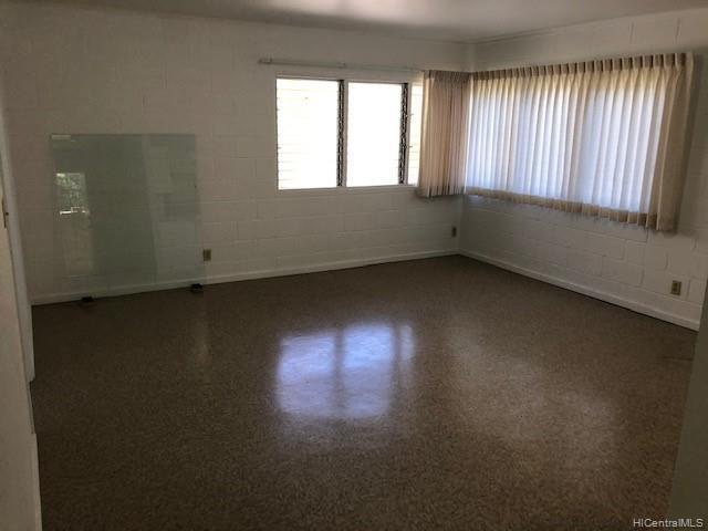 Foto del edificio - 2720 E Manoa Rd