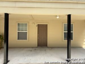 Building Photo - 926 Drury Ln