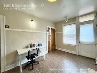Building Photo - 3401 N Ridgeway Ave
