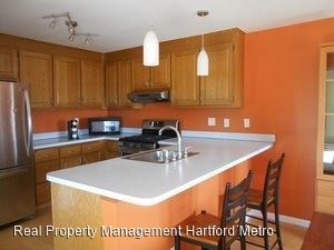 Primary Photo - 3 br, 2 bath House - 35 Jeffrey Alan Dr