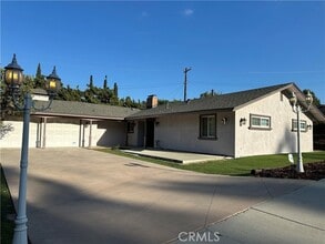 Building Photo - 2934 Ilopango Dr