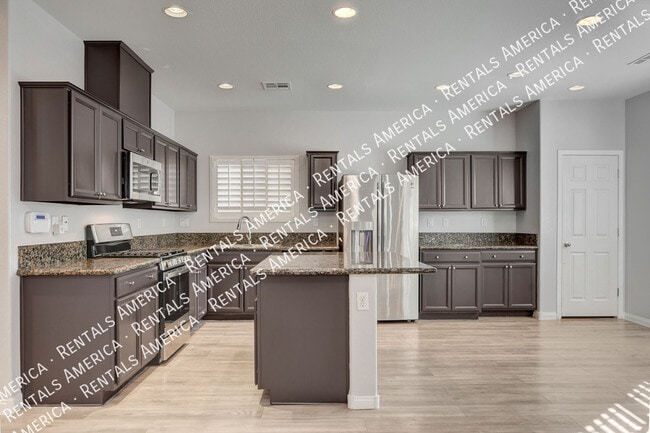 Building Photo - 8271 Southern Cross Ave