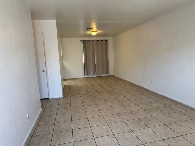 Foto del edificio - 1539 Monte Vista Dr