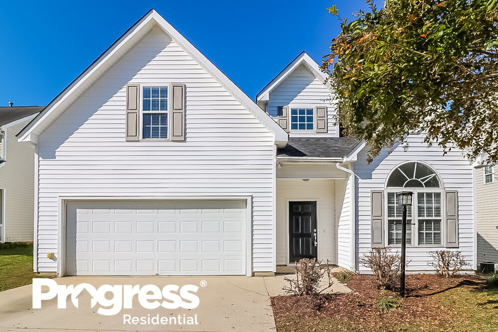 1005 Southgate Dr, Raleigh, NC 27610