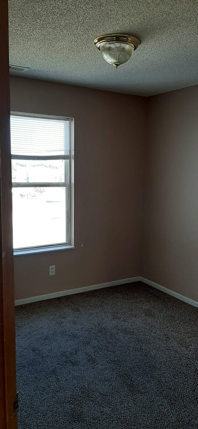 Building Photo - 312 Wesleyan Terrace