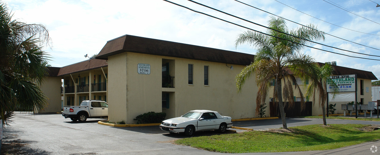 Foto del edificio - Southland Apartments
