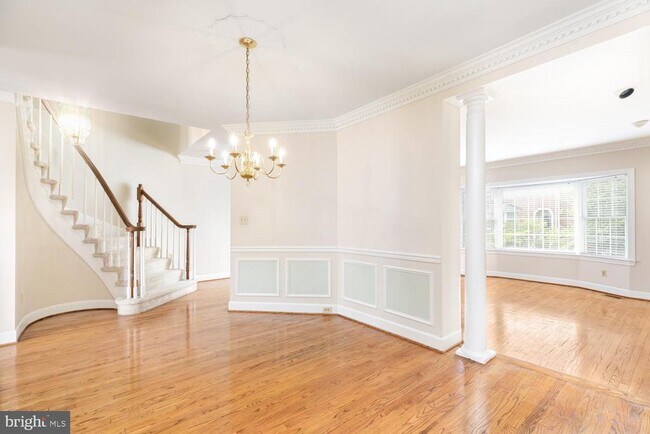 Foto del edificio - 8165 Madrillon Ct