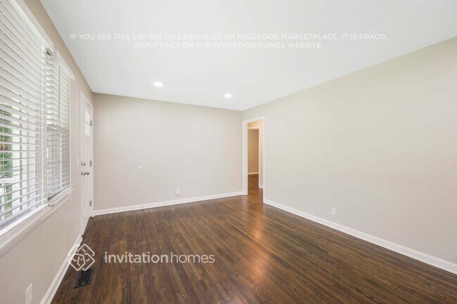 Building Photo - 605 Durrett Dr