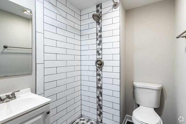 1HAB, 1BA - 500 ft² - Flats at Warwick