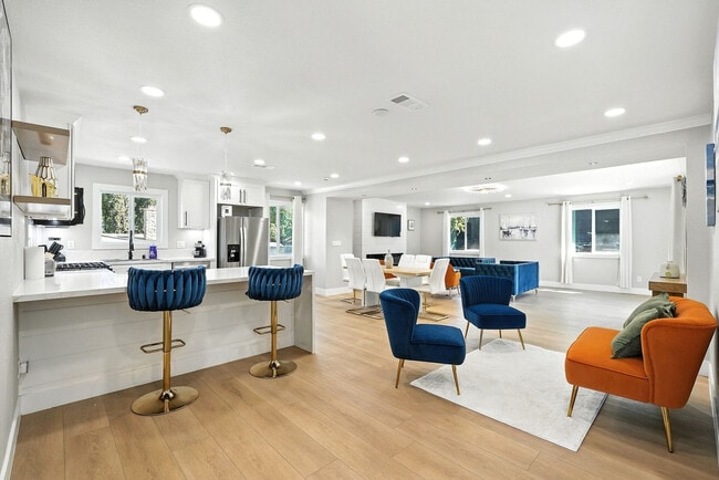 Building Photo - 12311 Witt Rd