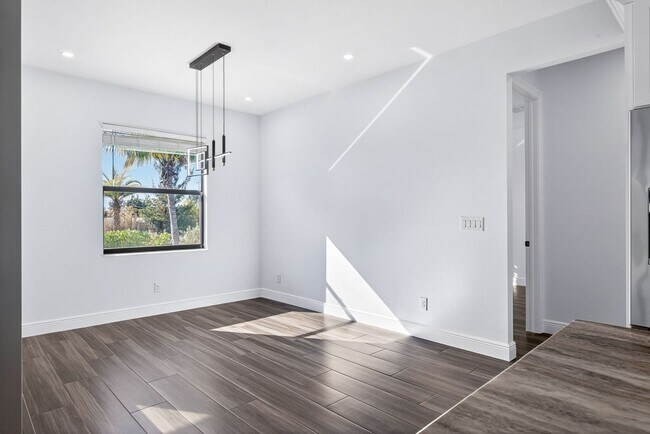 Foto del edificio - 332 SW 26th St