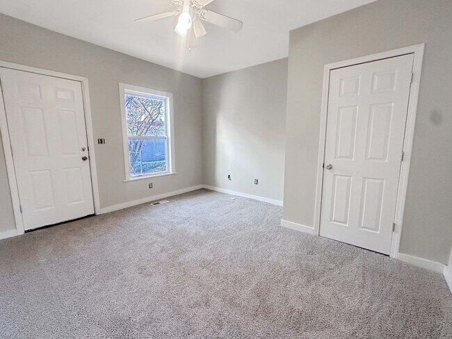 Foto del edificio - 309 Seward Ave NW