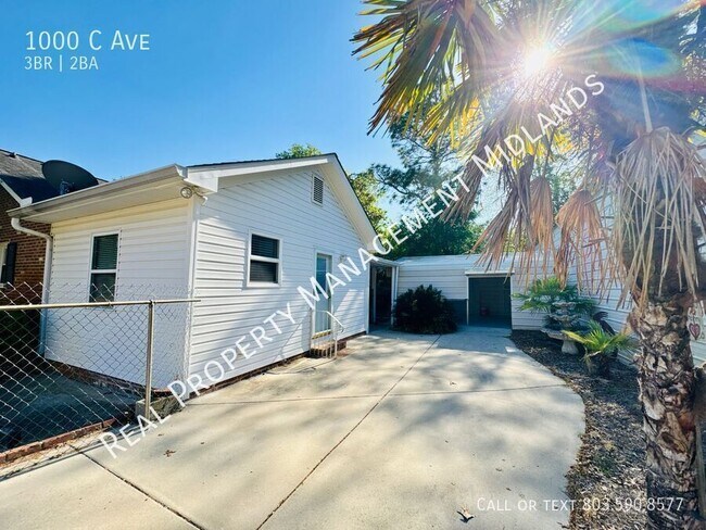 Foto del edificio - 1000 C Ave