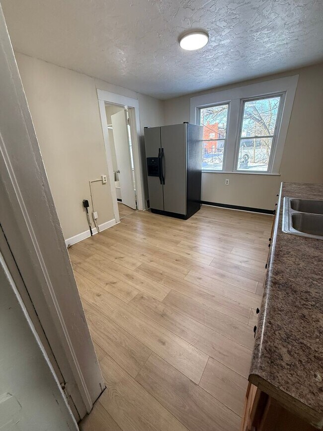 Foto del edificio - 13113 Benwood Ave