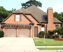 Building Photo - 2352 Arbor Glen