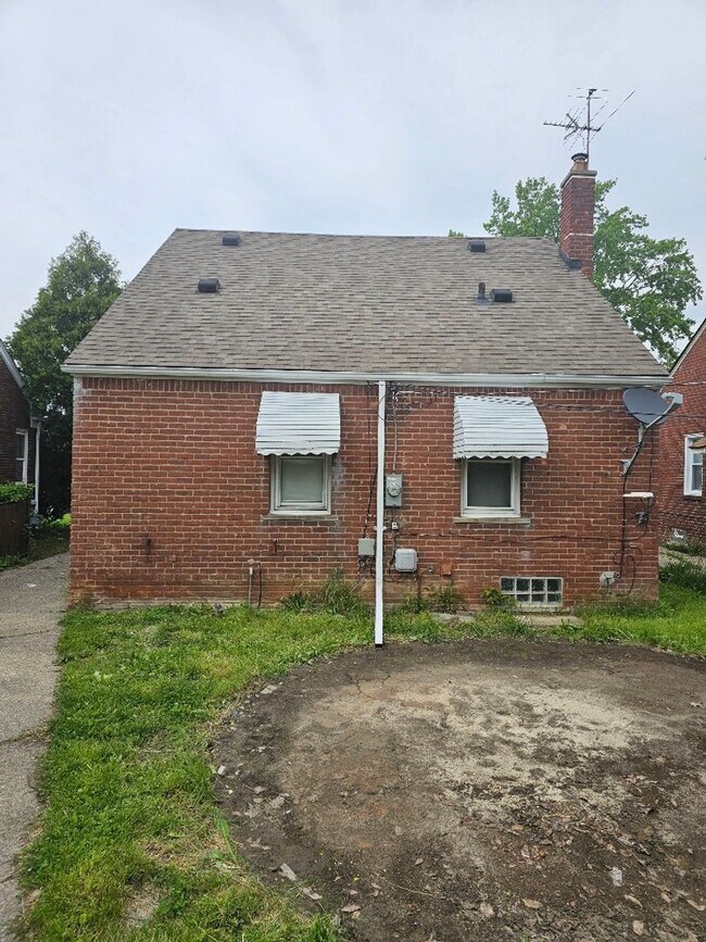 Foto del edificio - 14068 Carlisle St