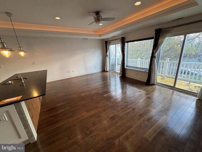 Foto del edificio - 1022 Fairmount Ave