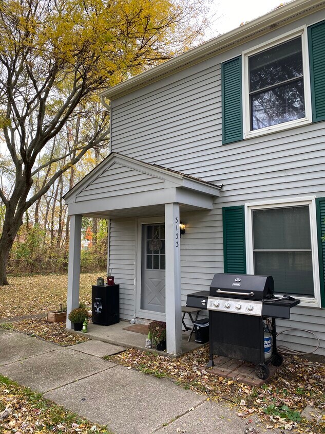 Primary Photo - 3133 Sunnyside Ct