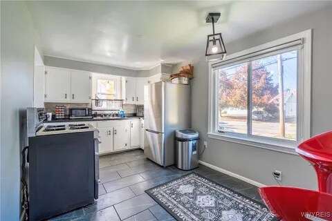 Foto del edificio - 5645 West Ln