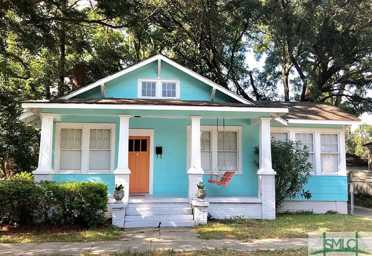 Primary Photo - 2114 Vermont Ave