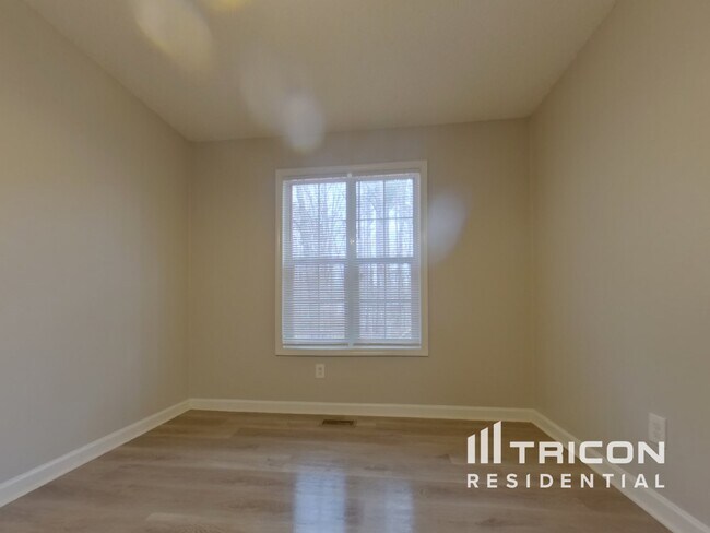 Foto del edificio - 164 Due W Pl