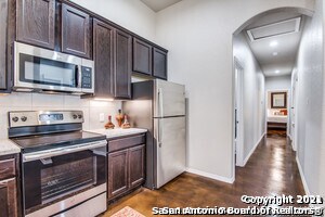 Building Photo - 1111 Renee Way