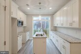 Foto principal - 2444 Ingersoll St