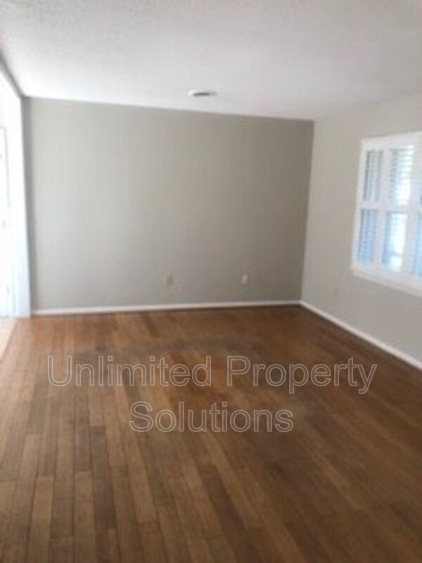 Foto del edificio - 4838 Berkley Dr