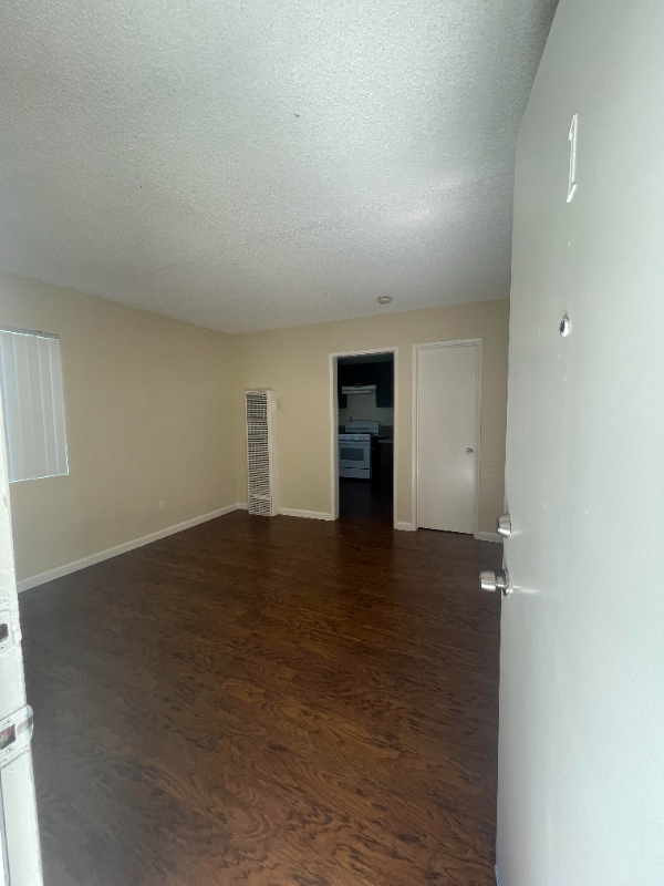 Building Photo - 2245 Ulric St