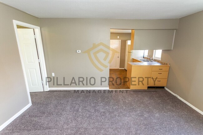 Foto del edificio - 1132 E 1st St