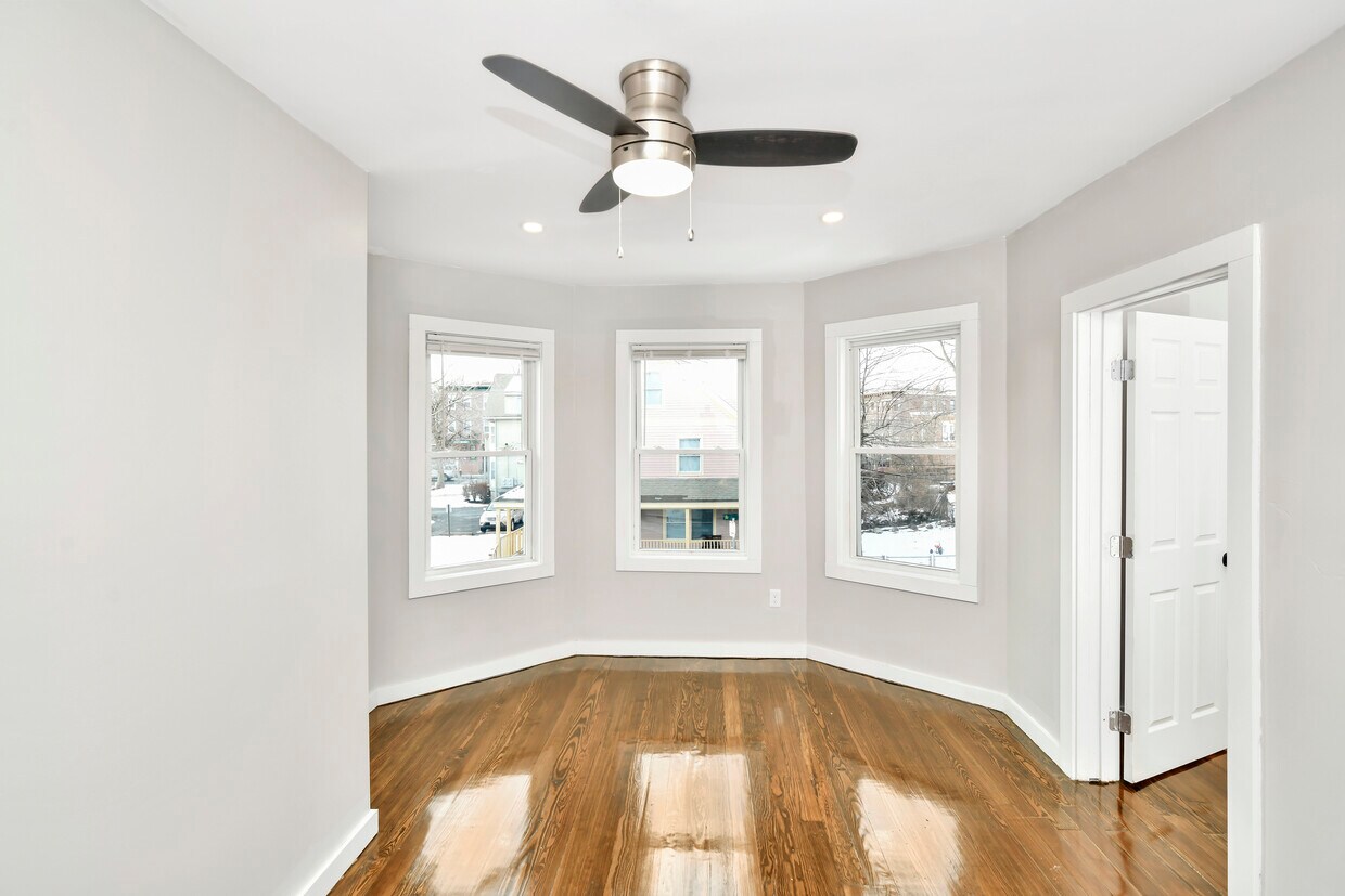 81 Ellington St Unit 3, Boston, MA 02121 Apartments in Boston, MA