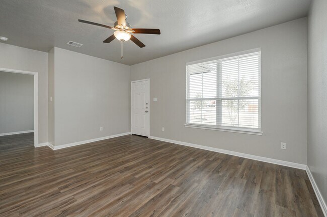 Foto del edificio - 1134 Trellis Pass