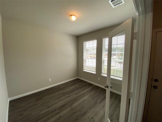 Building Photo - 4447 Stephanie Park Ln.