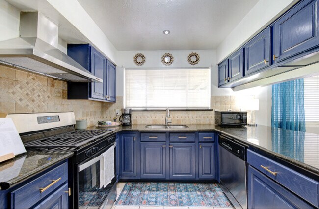 Building Photo - 11338 Eagle View Ln