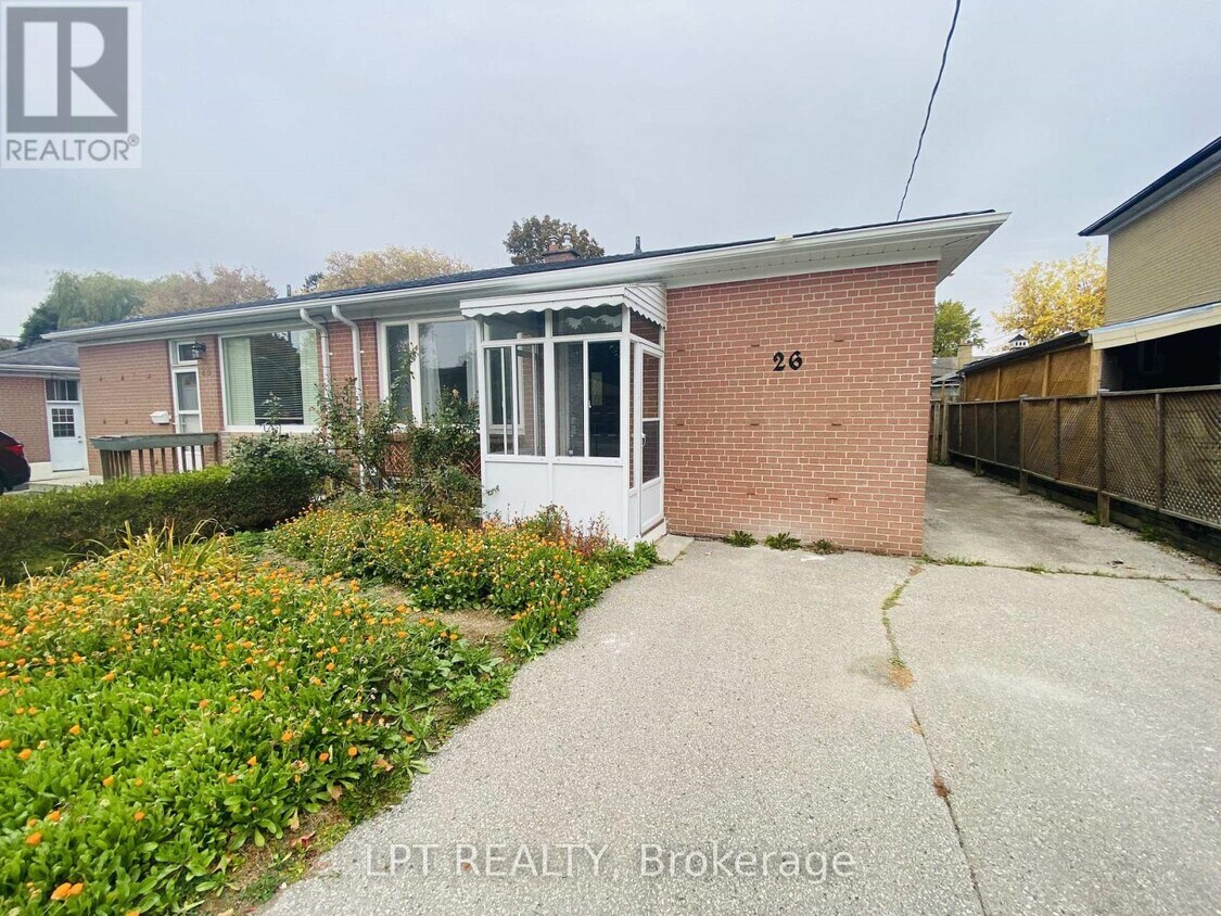 Photo principale - 26 Davis Rd