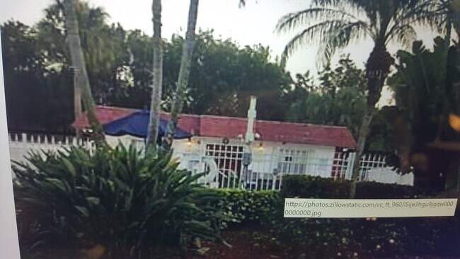 Foto del edificio - 3550 NW 8th Ave