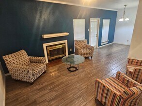 Building Photo - 3609 W Northgate Dr
