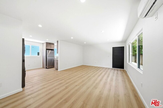 Foto del edificio - 333 6th Ave