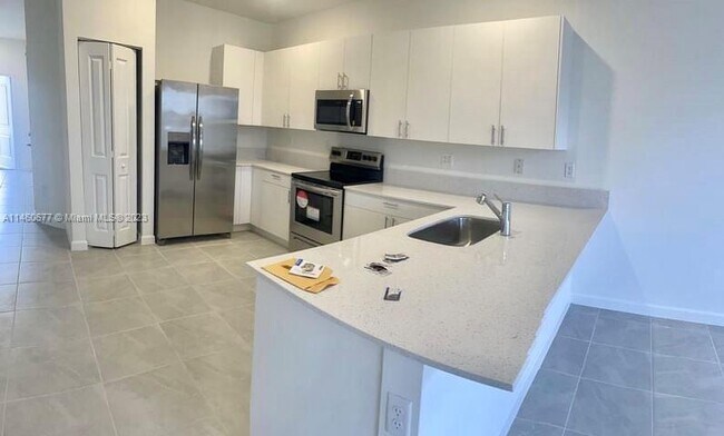 Foto del edificio - 11912 SW 247th Ter