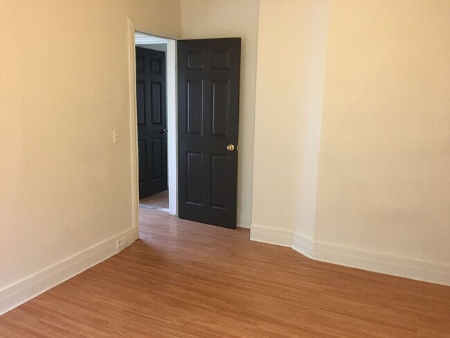 Foto del edificio - 1051 Liberty St