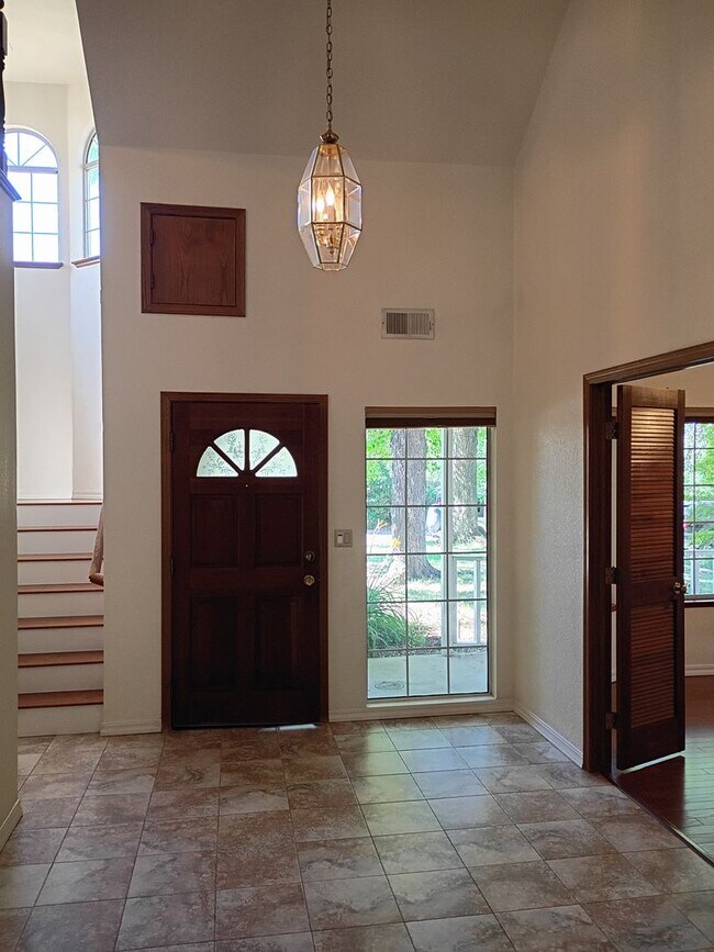 Foto del edificio - Excellent Fair Oaks Location 3 Bedroom Home!