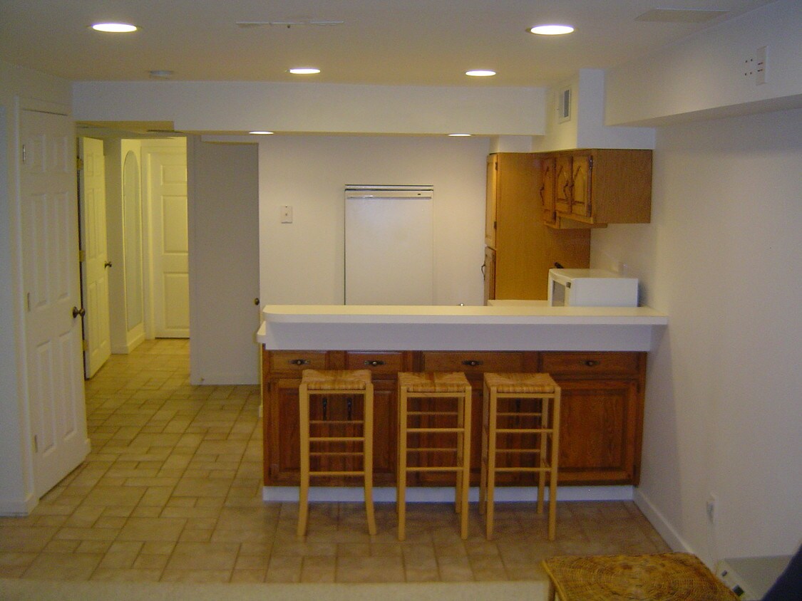 160 Stratfield Rd, Fairfield, CT 06825 Apartments in Fairfield, CT