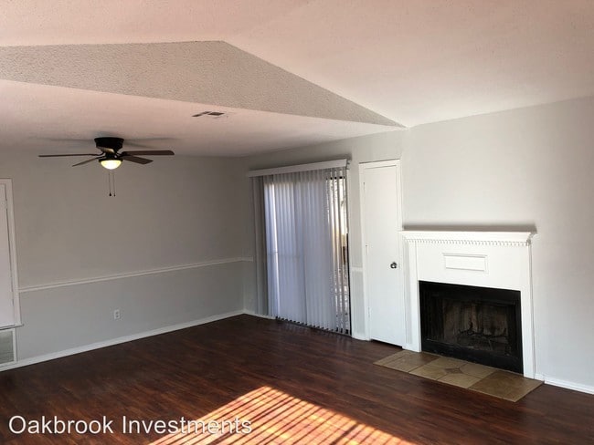 Building Photo - Studio, 2 bath House - 2800 S. Juniper Ave