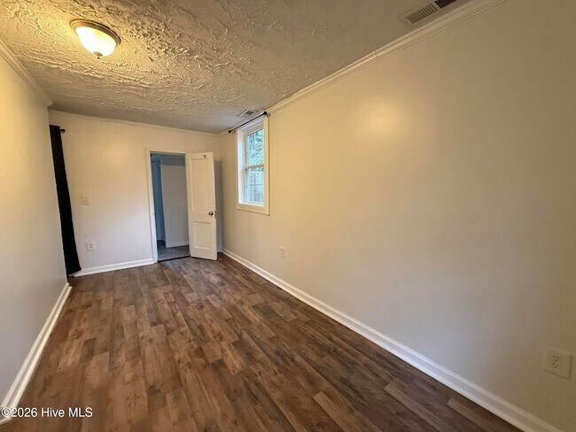 Foto del edificio - 235 N Pecan St